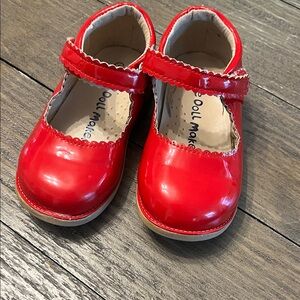 Girls' Red Patent Mary Jane Shoes